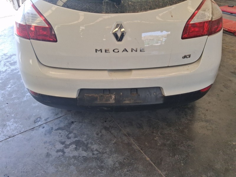 Recambio de paragolpes trasero para renault megane iii hatchback (bz0/1_, b3_) 1.5 dci referencia OEM IAM 850220055R  