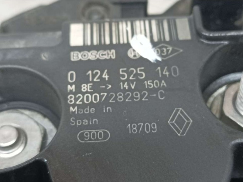 Recambio de alternador para nissan qashqai (j10) visia referencia OEM IAM 8200728292C 0124525140 BOSCH