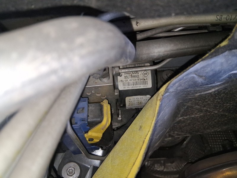 Recambio de abs para renault megane iii hatchback (bz0/1_, b3_) 1.5 dci referencia OEM IAM 476602736R  