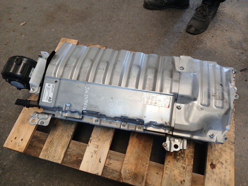 Recambio de bateria para toyota corolla ranchera familiar (_e21_) 1.8 hybrid (zwe211) referencia OEM IAM   