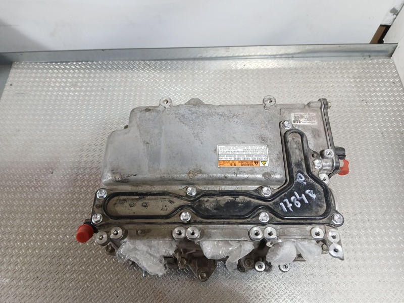 Recambio de convertidor para toyota auris (-e18) 1.8 hybrid (zwee186) referencia OEM IAM   