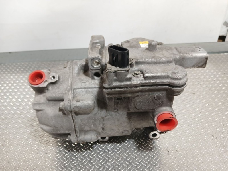 Recambio de compresor aire acondicionado para toyota auris (-e18) 1.8 hybrid (zwee186) referencia OEM IAM 8837047033  