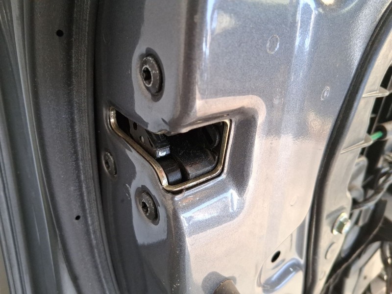 Recambio de cerradura puerta delantera izquierda para hyundai i40 i (vf) 1.7 crdi referencia OEM IAM 813103Z000  