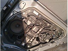 ELEVALUNAS TRASERO DERECHO 834813Z000 