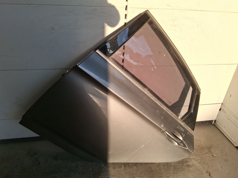 Recambio de puerta trasera izquierda para hyundai i40 i (vf) 1.7 crdi referencia OEM IAM 770033Z300  
