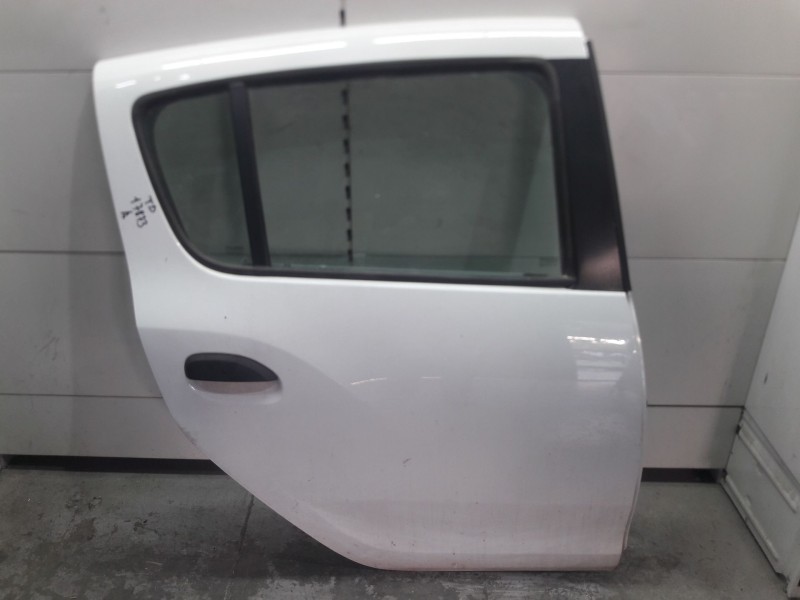 Recambio de puerta trasera derecha para dacia sandero ii (b8_) 1.5 blue dci 95 (b8jl) referencia OEM IAM 821002434R  