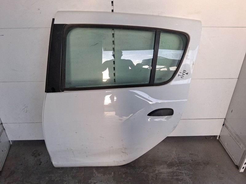 Recambio de puerta trasera izquierda para dacia sandero ii (b8_) 1.5 blue dci 95 (b8jl) referencia OEM IAM 821017625R  
