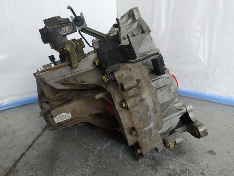 Recambio de caja cambios para ford focus i (daw, dbw) 1.8 tdci referencia OEM IAM 2S4R7002PA 1149180 T1GF2 041201 000522