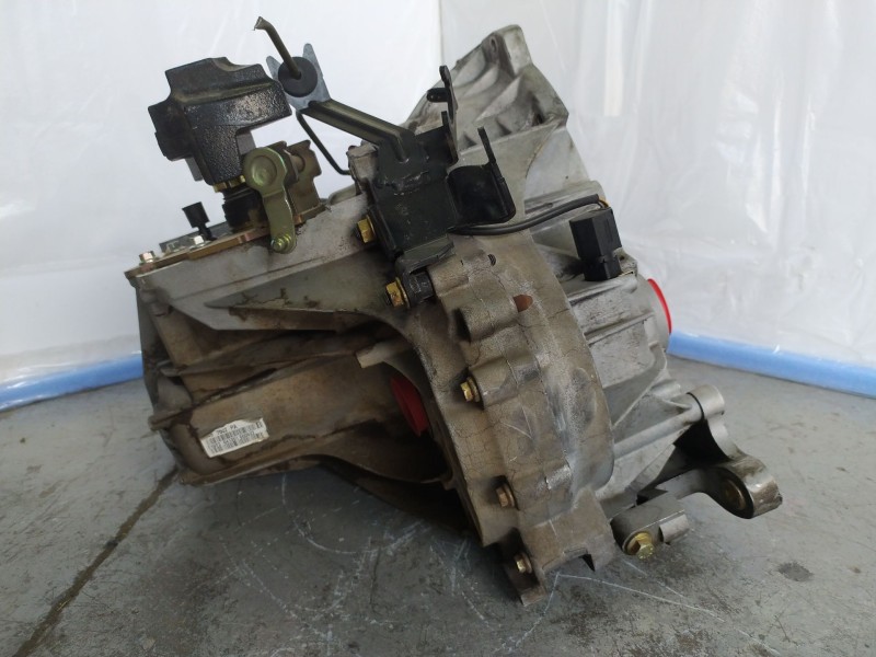 Recambio de caja cambios para ford focus i (daw, dbw) 1.8 tdci referencia OEM IAM 2S4R7002PA 1149180 T1GF2 041201 000522