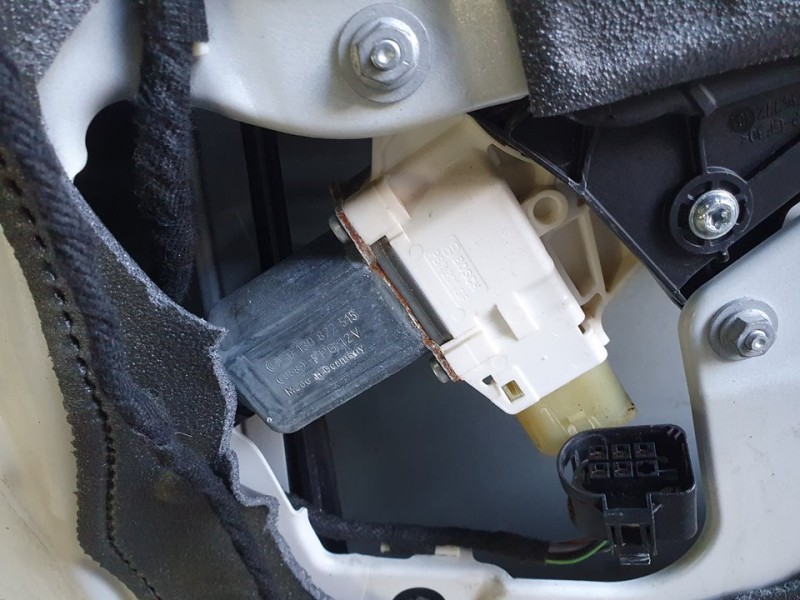 Recambio de elevalunas delantero derecho para bmw serie 2 coupe (f22) 220d referencia OEM IAM 51337292120  ELECTRICO 6 PINES