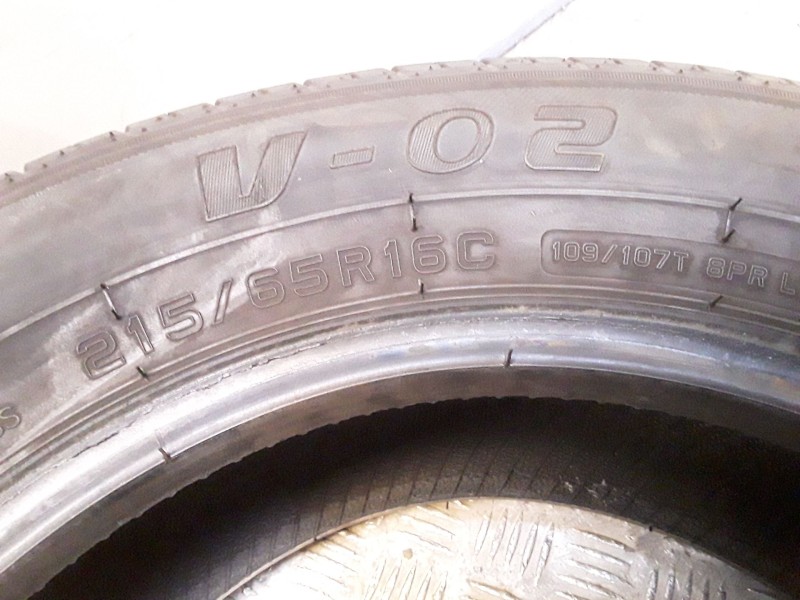 Recambio de neumatico pareja para neumaticos reutilizados - referencia OEM IAM 2156516C109107T OVATION 215/65/16C/109-107T
