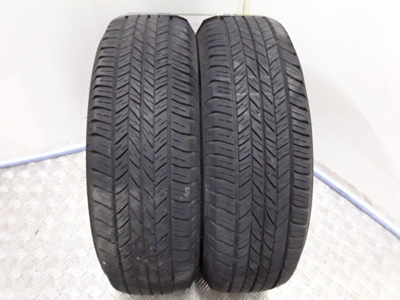 Recambio de neumatico pareja para neumaticos reutilizados - referencia OEM IAM 215651698H DUNLOP 215/65/16/98H