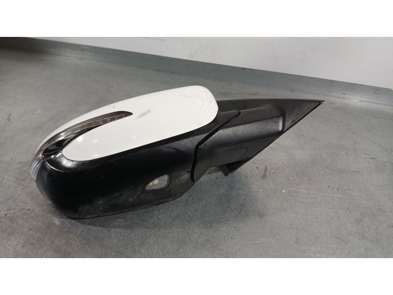 Recambio de retrovisor derecho para kia carens iv 1.6 gdi referencia OEM IAM 87620A4140  