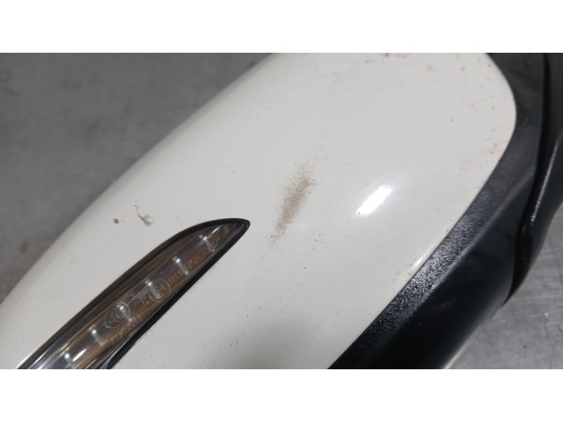 Recambio de retrovisor derecho para kia carens iv 1.6 gdi referencia OEM IAM 87620A4140  