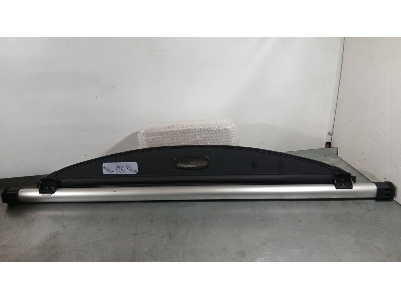 Recambio de bandeja trasera para kia carens iv 1.6 gdi referencia OEM IAM 85910A4000WK  