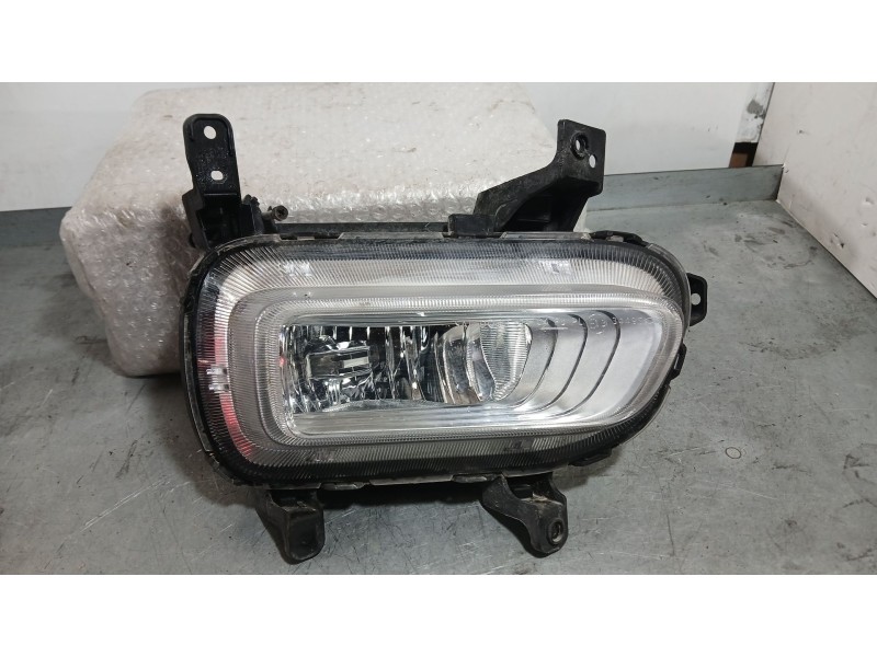 Recambio de faro antiniebla derecho para kia carens iv 1.6 gdi referencia OEM IAM   