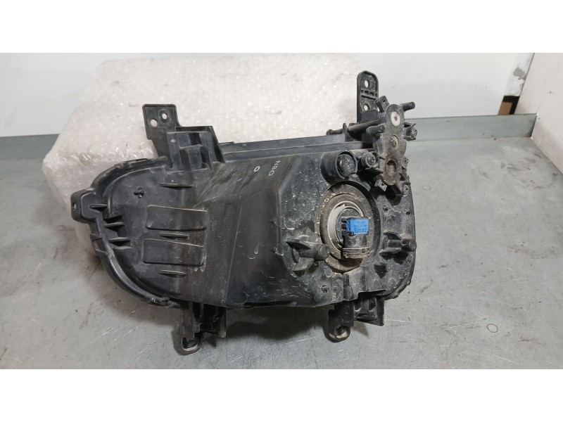 Recambio de faro antiniebla derecho para kia carens iv 1.6 gdi referencia OEM IAM   