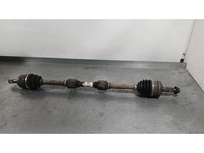 Recambio de transmision delantera derecha para kia carens iv 1.6 gdi referencia OEM IAM 49501A4000SJ  