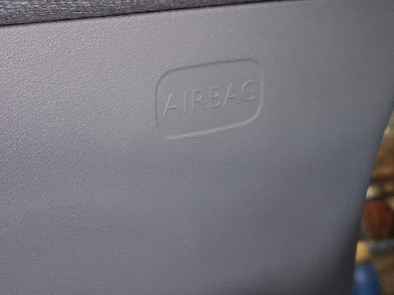 Recambio de airbag cortina delantero derecho para citroën c4 cactus 1.2 thp 110 referencia OEM IAM 9804358780  