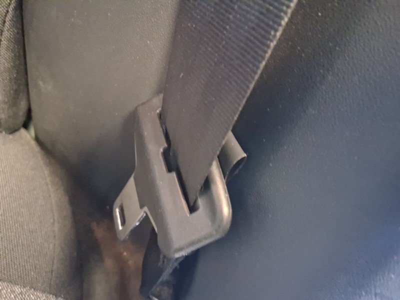 Recambio de cinturon seguridad trasero izquierdo para citroën c4 cactus 1.2 thp 110 referencia OEM IAM 98009740XX  