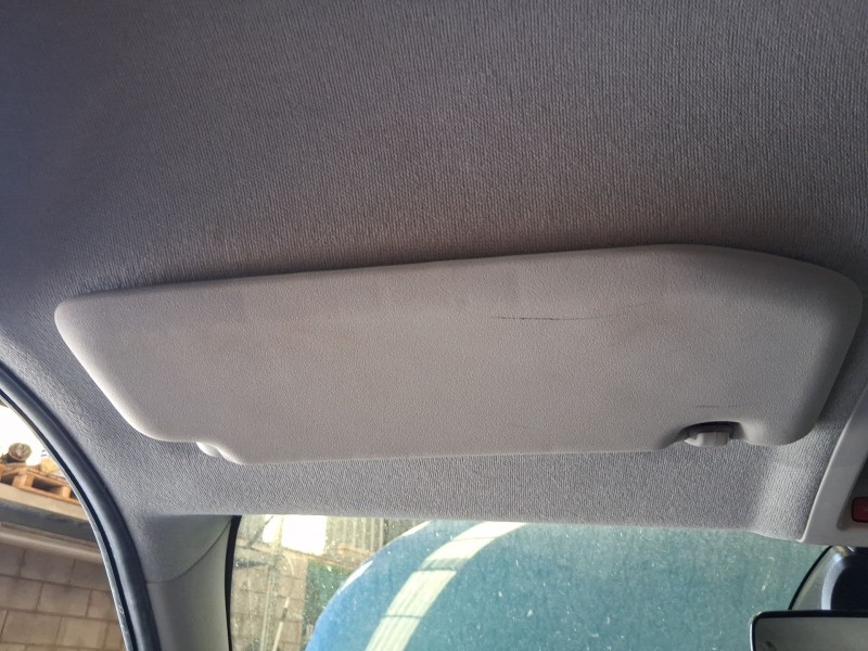 Recambio de parasol izquierdo para citroën c4 cactus 1.2 thp 110 referencia OEM IAM 98115412BJ  