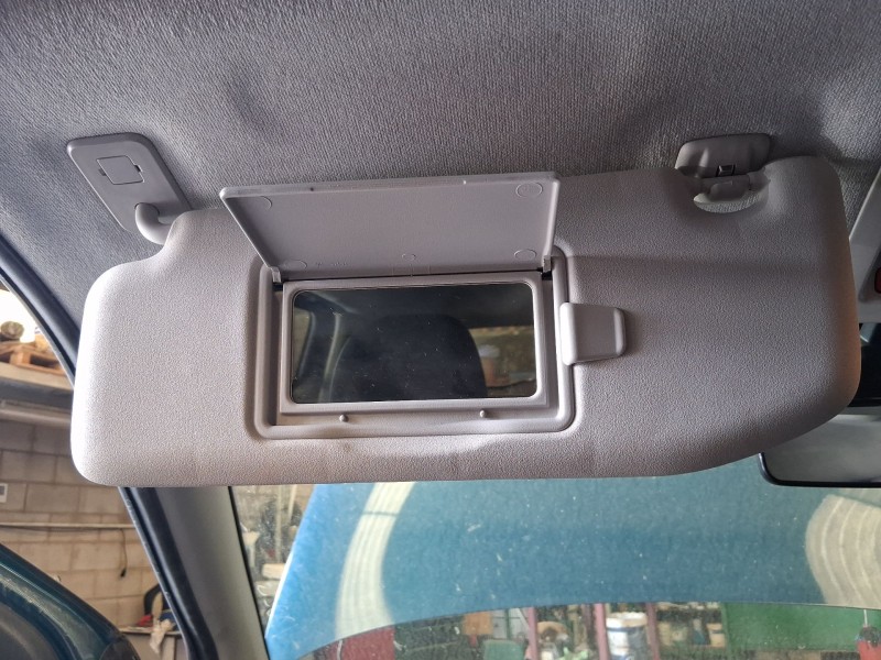 Recambio de parasol izquierdo para citroën c4 cactus 1.2 thp 110 referencia OEM IAM 98115412BJ  