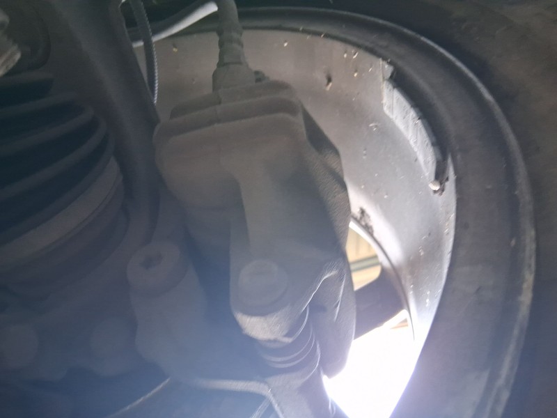 Recambio de pinza freno delantera izquierda para citroën c4 cactus 1.2 thp 110 referencia OEM IAM 1617292080  