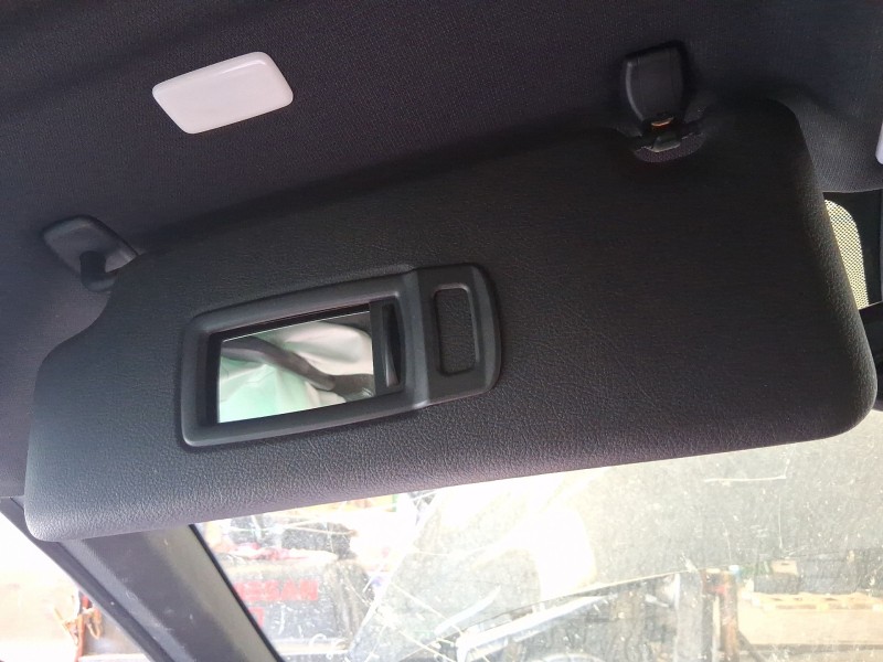 Recambio de parasol izquierdo para bmw x1 (f48) sdrive 18 d referencia OEM IAM 51447461721  