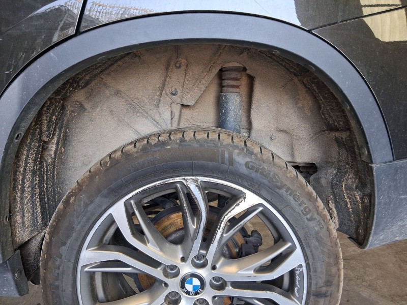 Recambio de plastico pase rueda tras. izq. para bmw x1 (f48) sdrive 18 d referencia OEM IAM 51717346041  