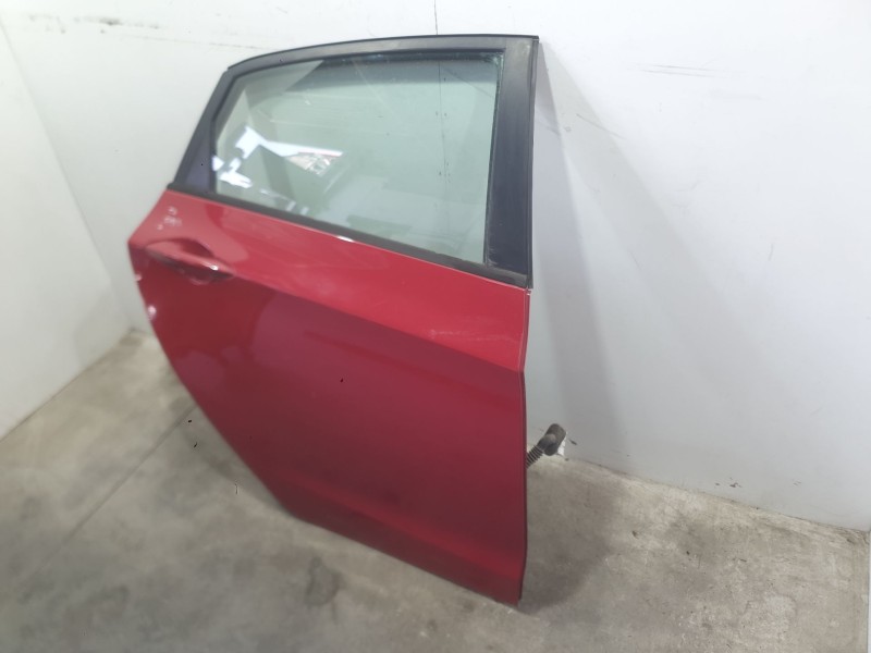 Recambio de puerta trasera derecha para hyundai i30 (gd) 1.6 crdi referencia OEM IAM 77004A5010  
