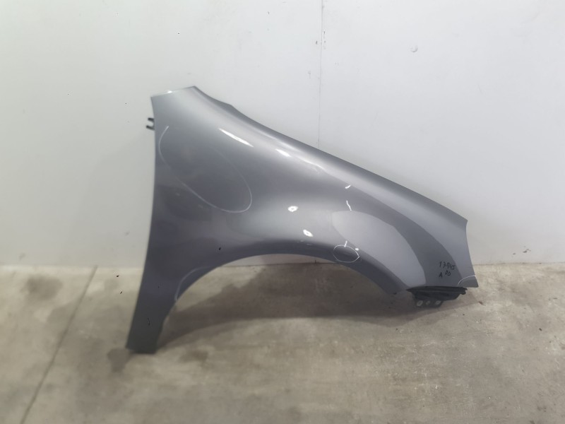 Recambio de aleta delantera derecha para volkswagen golf v (1k1) 1.9 tdi referencia OEM IAM 1K6821022A  