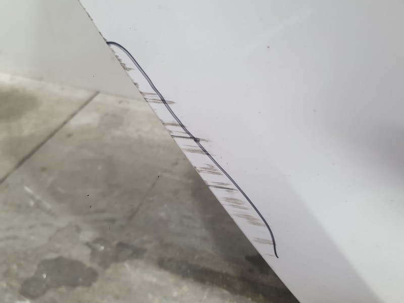 Recambio de puerta trasera derecha para kia carens iv 1.6 gdi referencia OEM IAM 77004A4000  