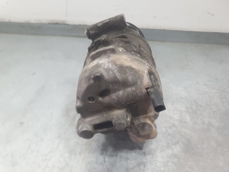 Recambio de compresor aire acondicionado para audi a3 (8p1) 2.0 tdi 16v referencia OEM IAM 1K0820803J  