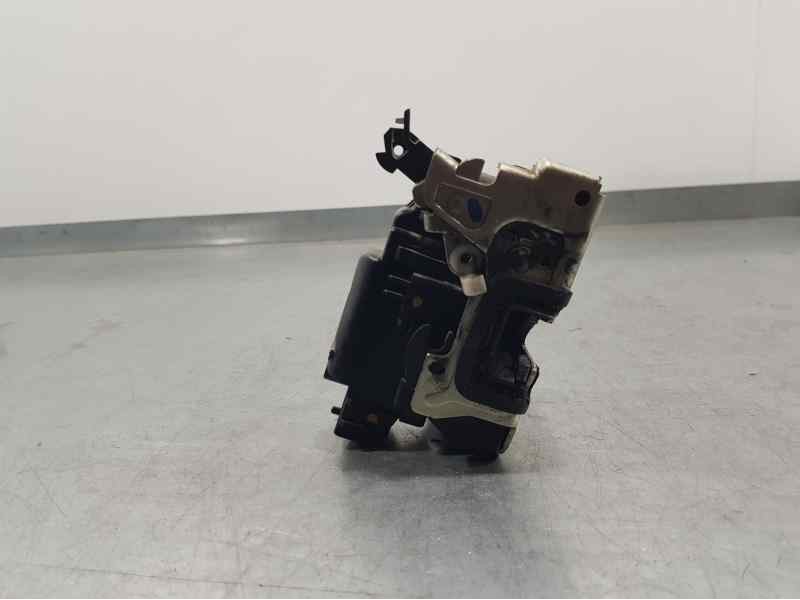 Recambio de cerradura puerta delantera derecha para dacia dokker ambiance referencia OEM IAM 805025267R  