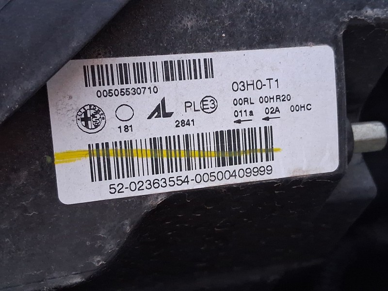 Recambio de faro derecho para alfa romeo giulietta (940_) 2.0 jtdm (940.fxl1a) referencia OEM IAM 50553071  