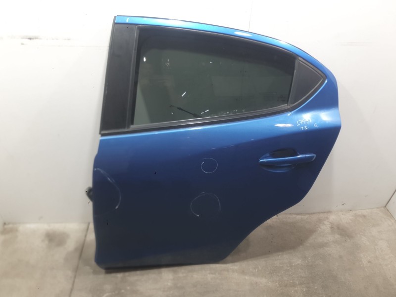 Recambio de puerta trasera izquierda para mazda 2 hatchback (dl, dj) 1.5 skyactiv-g referencia OEM IAM D0Y07302XK  