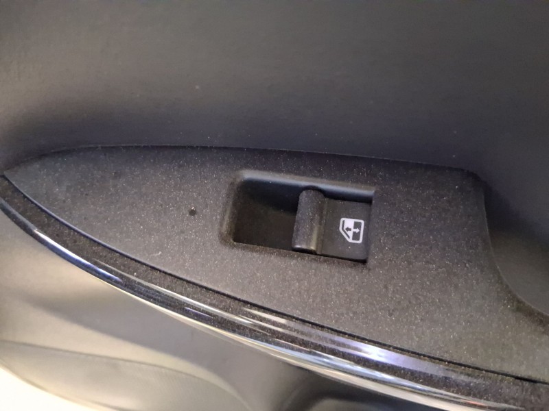 Recambio de mando elevalunas trasero derecho para alfa romeo giulietta (940_) 2.0 jtdm (940.fxl1a) referencia OEM IAM 156150332 