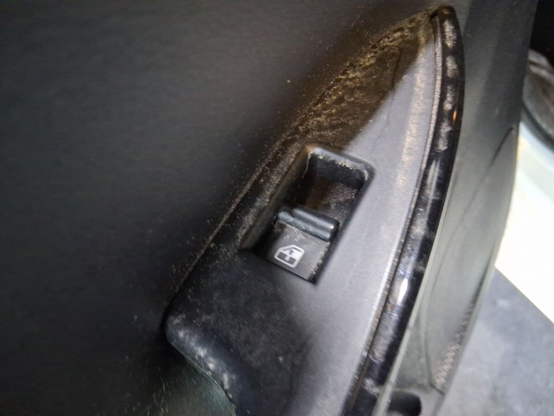 Recambio de mando elevalunas trasero izquierdo para alfa romeo giulietta (940_) 2.0 jtdm (940.fxl1a) referencia OEM IAM 15615033