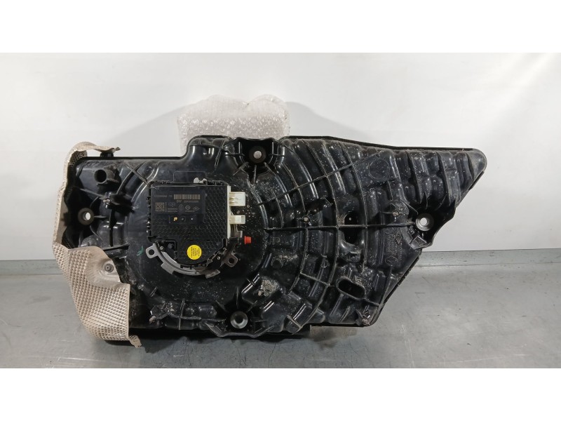 Recambio de deposito adblue para dacia duster (hm_) 1.5 dci 115 4x4 (hmad) referencia OEM IAM 172A22020R 172A28554R 
