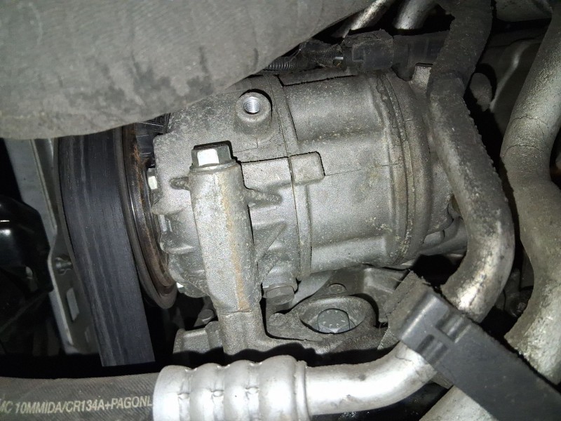 Recambio de compresor aire acondicionado para alfa romeo giulietta (940_) 2.0 jtdm (940.fxl1a) referencia OEM IAM 50547718  