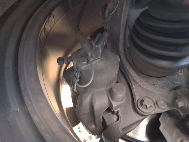 Recambio de pinza freno delantera derecha para alfa romeo giulietta (940_) 2.0 jtdm (940.fxl1a) referencia OEM IAM 77365310  