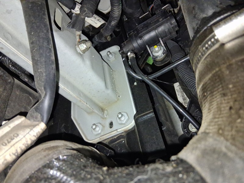 Recambio de refuerzo paragolpes delantero para alfa romeo giulietta (940_) 2.0 jtdm (940.fxl1a) referencia OEM IAM 51805761  