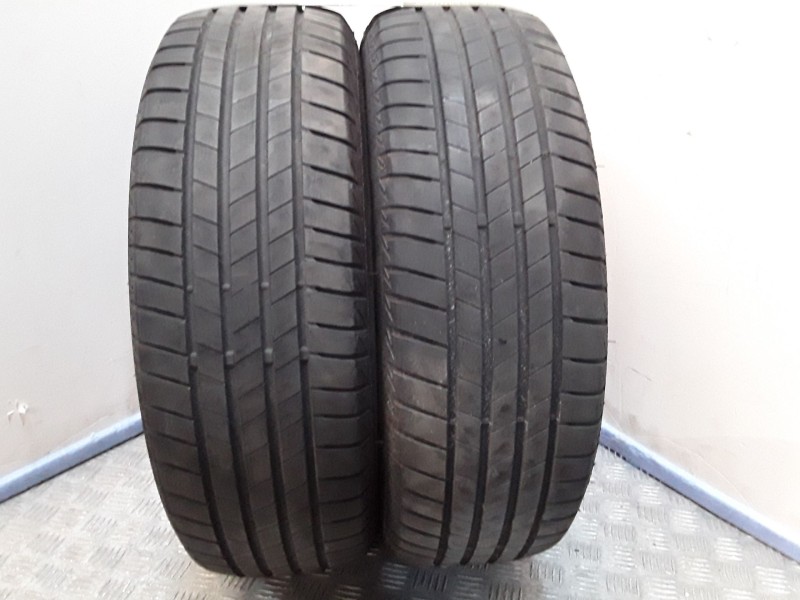 Recambio de neumatico pareja para neumaticos reutilizados - referencia OEM IAM 185651588t BRIDGESTONE 185/65/15/88T
