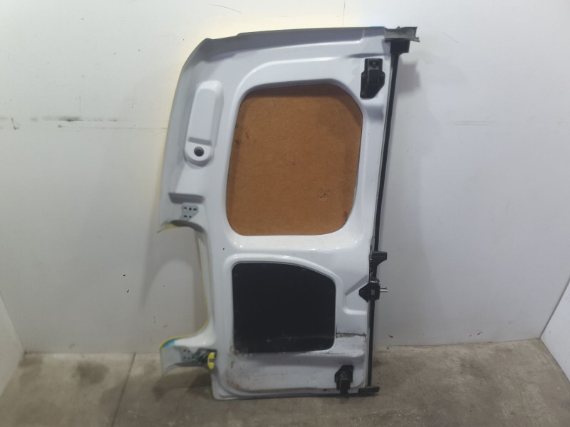 Recambio de puerta trasera derecha carga para peugeot partner furgoneta/monovolumen (k9) 1.5 bluehdi 100 referencia OEM IAM 9820