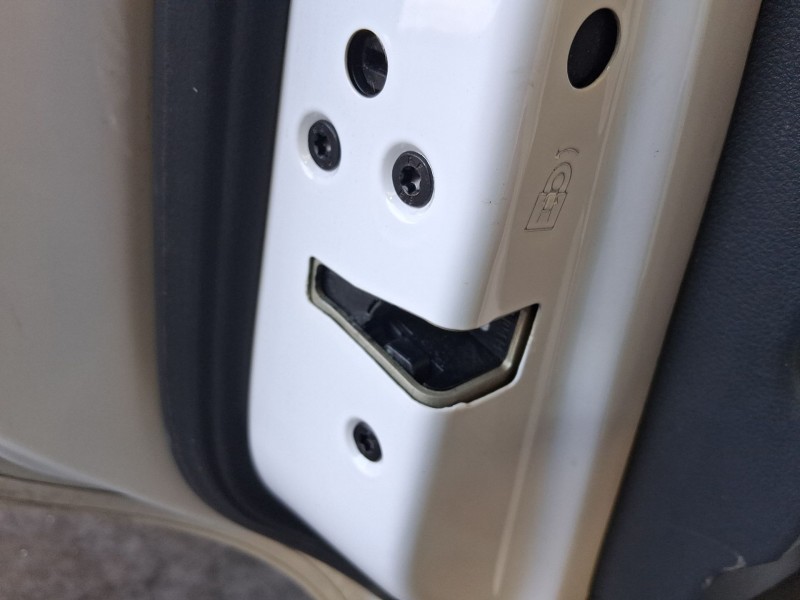 Recambio de cerradura puerta trasera izquierda para ford c-max ii (dxa/cb7, dxa/ceu) 1.0 ecoboost referencia OEM IAM 2095157  