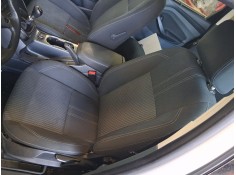 ASIENTO DELANTERO IZQUIERDO 