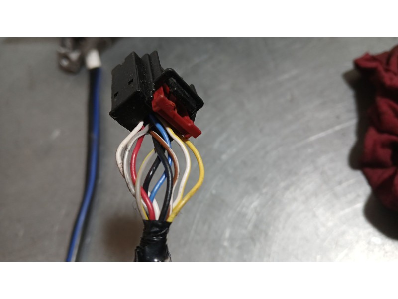 Recambio de retrovisor derecho para volkswagen golf vii (5g1, bq1, be1, be2) 1.4 tsi referencia OEM IAM 5G1857508EJ ELÉCTRICO 