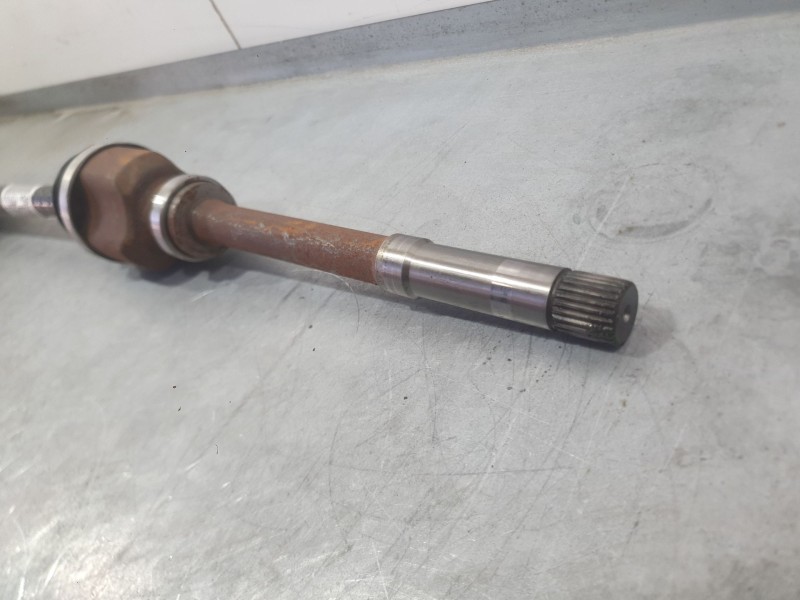 Recambio de transmision delantera derecha para opel corsa f (p2jo) 1.2 (68) referencia OEM IAM 1647577680 / 9825390980  
