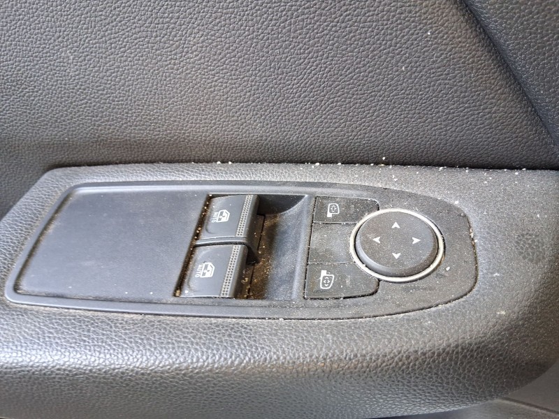 Recambio de mando elevalunas delantero izquierdo para renault clio v (b7_) 1.0 tce 100 (b7mt) referencia OEM IAM 254107073R C/MA