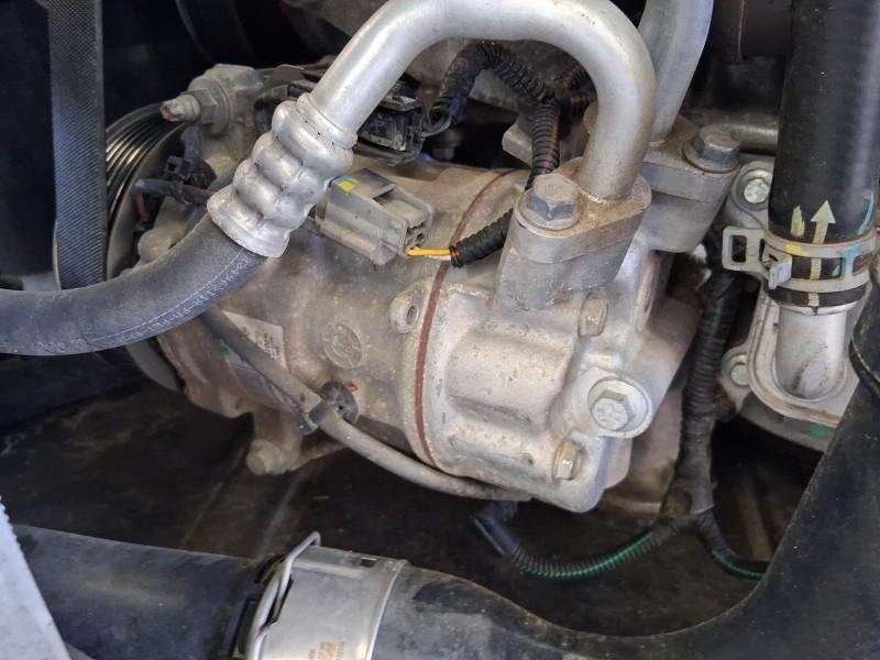 Recambio de compresor aire acondicionado para renault clio v (b7_) 1.0 tce 100 (b7mt) referencia OEM IAM 926008955R  